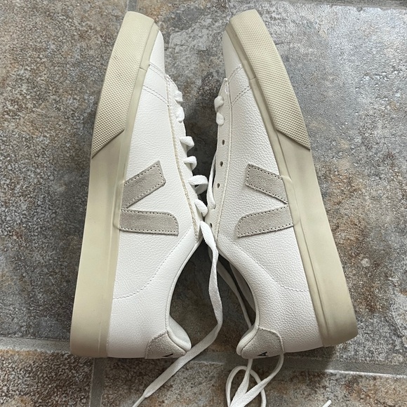 VEJA Campo Leather White Almond Sneakers Size 9 NEW - Picture 8 of 13